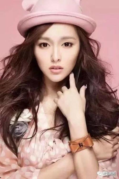 女明星独家爆料模板视频,揭秘娱乐圈背后的惊人真相！